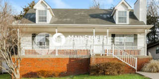 528 Piccadilly Row Gallery 1