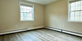 17 Adamson St. Gallery 7