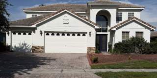 Beautiful 2 Story Pool Home with 4 Bedroom 3.5 Bathroom in Bellalago for Rent! Gallery 1