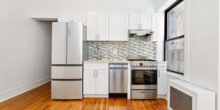 164 Waverly Place Gallery 1