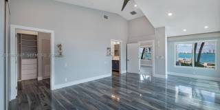 1365 Bay Ter Gallery 25