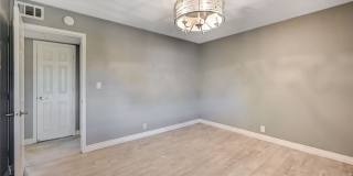 5101 River Glen Drive Gallery 15