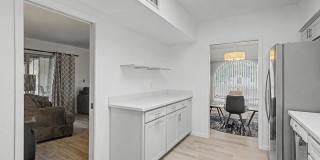 ALL UTILITIES, WIFI AND FURNITURE INCLUDED!! Beautiful Fully Furnished Home with Upgrades & Community Amenities! Gallery 12