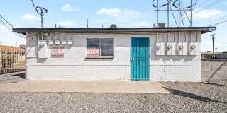 4 weeks of free rent! - Studio Near Grand Canyon University with washer/dryer! Gallery 19