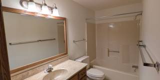 Willow Creek Apartments Gallery 85