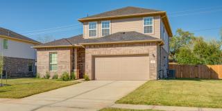 416 Magnolia Street Gallery 1