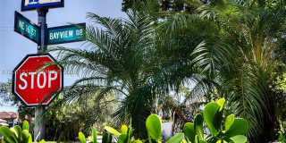 1529 Bayview Dr Gallery 21