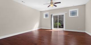 Beautiful 2-Bedroom Townhouse Near NCSU, Available June 15! Gallery 5