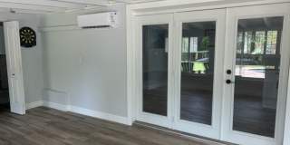 Beautiful 2/2 with dock and boat access Gallery 37