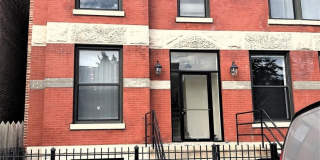 2912 W Warren Boulevard Gallery 1