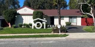 Spacious 3-Bedroom Home Near the Beach — Santa Barbara Shores Gallery 1