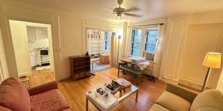 988 Memorial Dr. Gallery 1