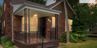 Beautifully Updated 3-Bedroom Bungalow-Ready for Move-In Gallery 1
