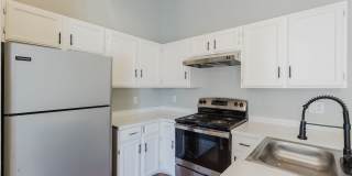 Penthouse level 1bed condo with private balcony Gallery 9
