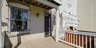 Great 3 Bedroom 2 Bath Renovated townhome in H St corridor Gallery 45