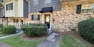 806 Vestavia Villa Court Gallery 1