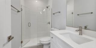 4626 Ashland Gallery 6