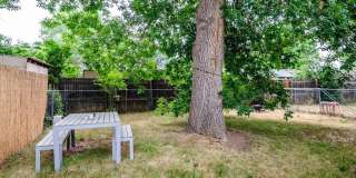 824 Meeker Street Gallery 16