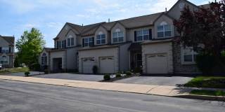 713 WHITETAIL Circle Gallery 1