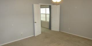 12505 Woodland Ave NE Gallery 27