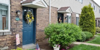 Emerald Gardens Gallery 27