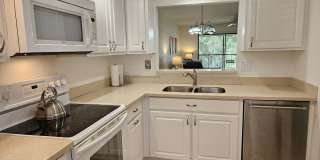 Seasonal Short-Term 2 Bedroom 2 Bathroom 2nd Floor Condo in Estancias of Capri Isles! Gallery 26