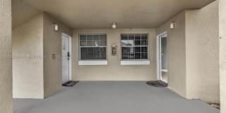 2851 N Oakland Forest Dr Gallery 25