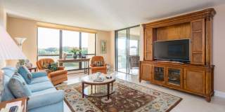 5188 Woodland Lakes Drive Gallery 3