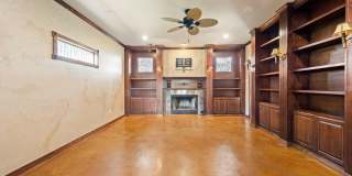 300 Oak Hollow Drive Gallery 25
