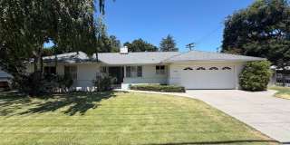 3 Bedroom | 3 Bathroom | Westmore Oaks Single Family Home Available Now Gallery 1
