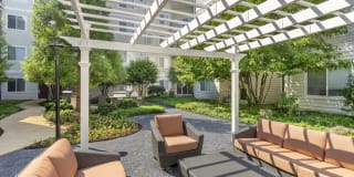 20 Lambourne Gallery 34