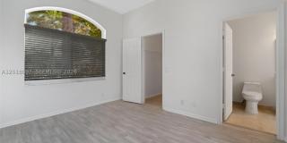 1666 Victoria Pointe Cir Gallery 56