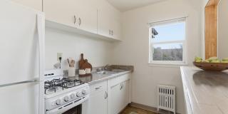 Uptown West Apartments Gallery 3