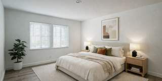 1765 W Glenoaks Gallery 7