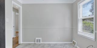 $1600 3 bedroom Redford bungalow Gallery 15