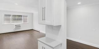 40 Roseland Avenue Gallery 12