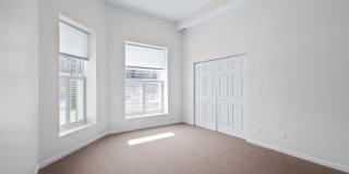 4545 S Drexel Boulevard Gallery 20