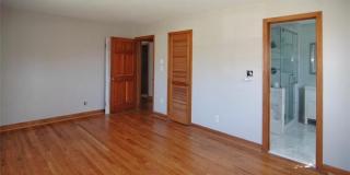 1751 Fontainebleau Crescent Gallery 3