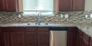 Beautiful and Spacious Westside Gem!!! Gallery 16