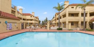 2 Bedroom Condo in Fashion Valley Gallery 27
