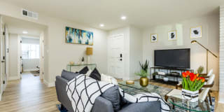 Westlake Apartments Gallery 9