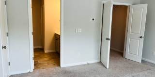 Stunning 3 bedroom, 3.5 bathroom townhome located on the Newnan LINC! MUST SEE! Stunning 3 bedroom, 3.5 bathroom townhome located on the Newnan LINC! MUST SEE! Gallery 16