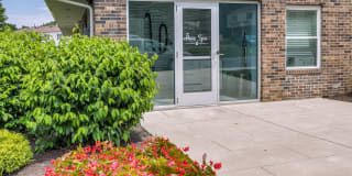 Emerald Gardens Gallery 13