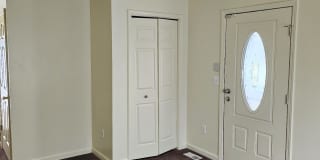 9501 Lauder Street Gallery 6