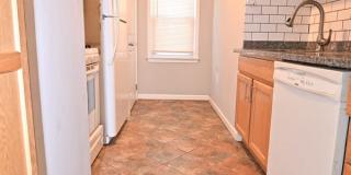 23304 Cayuga Ave Gallery 7