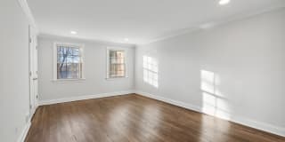 Spring Hill Apartments Gallery 11