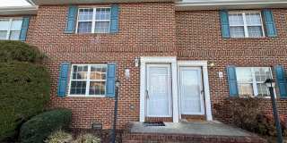 23 Lexington Court unit: 23 Gallery 1