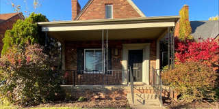 Beautifully, Remodeled Pontiac 4-Bedroom Home Gallery 1