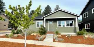 Beautiful 3 Bedroom Single Level home in SE Bend! Gallery 1