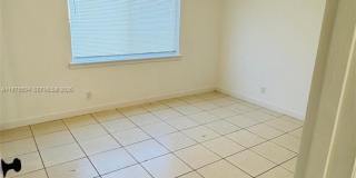 11005 SW 1st St Gallery 25